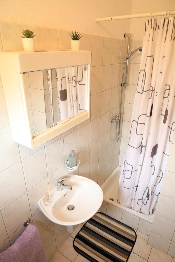 Apartmani Sarlija Pakoštane Esterno foto