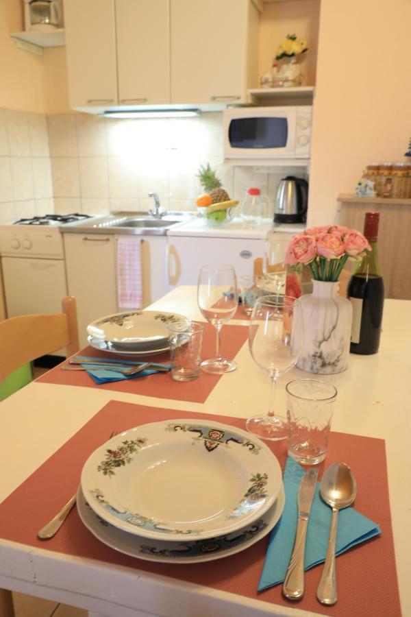 Apartmani Sarlija Pakoštane Esterno foto