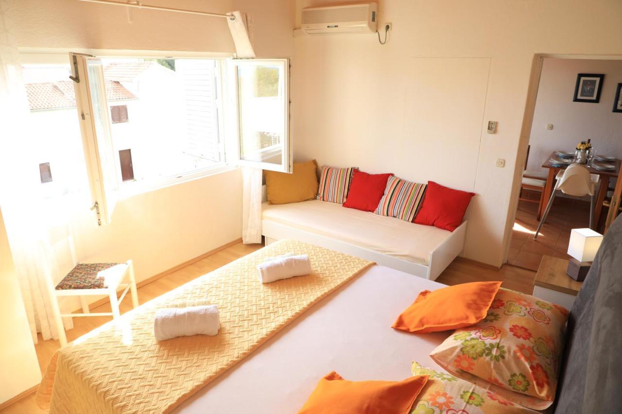 Apartmani Sarlija Pakoštane Esterno foto