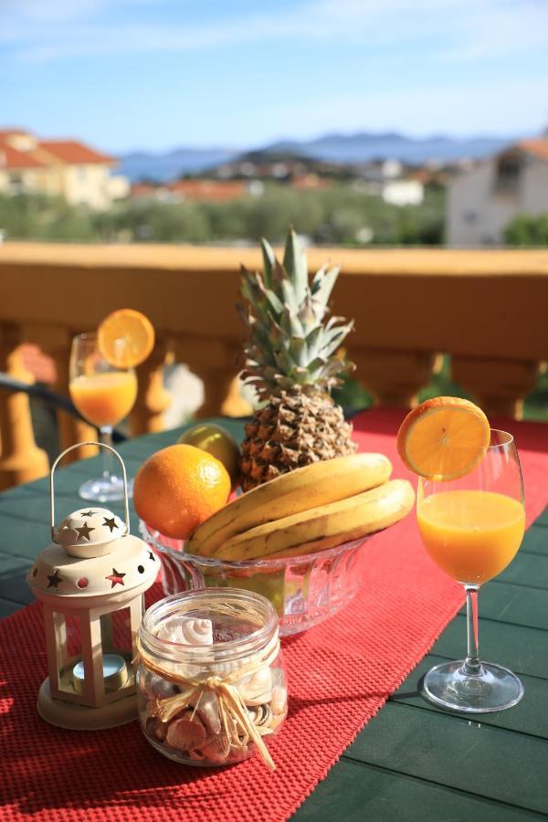 Apartmani Sarlija Pakoštane Esterno foto