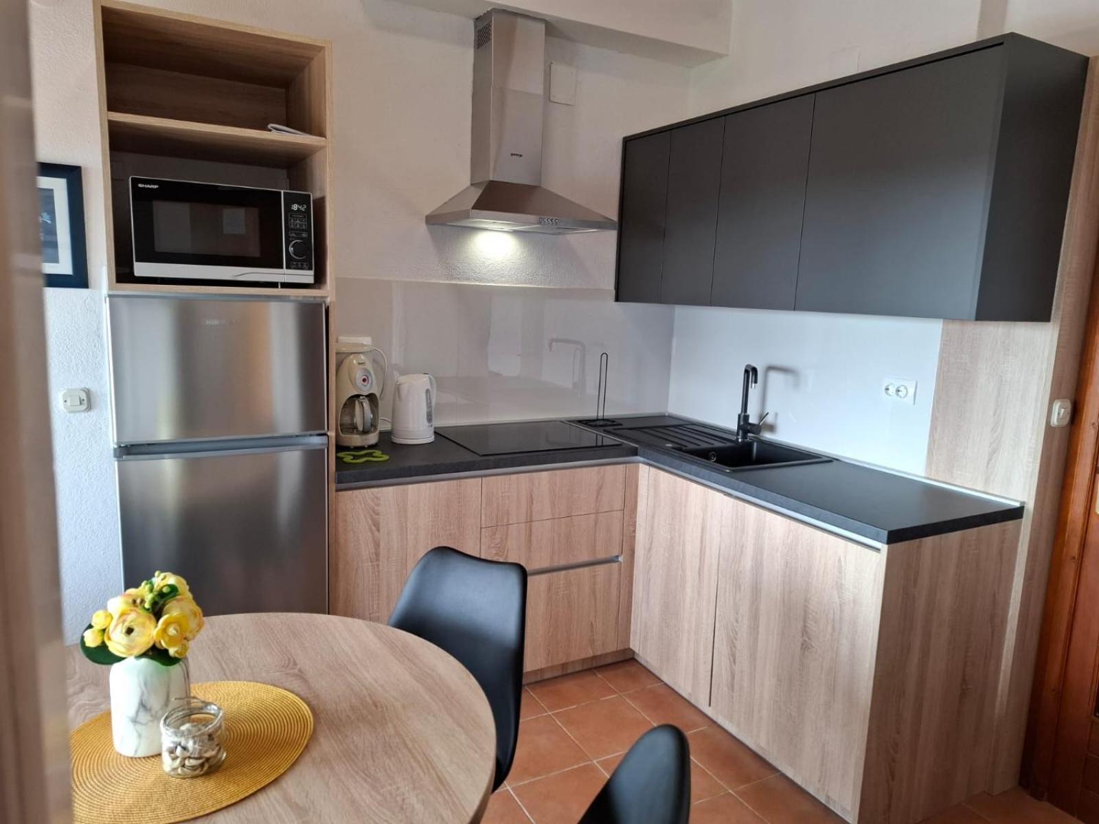 Apartmani Sarlija Pakoštane Esterno foto